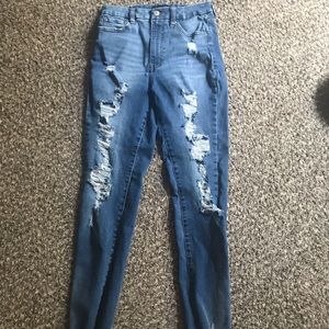 Aeropostale distressed jeggings
